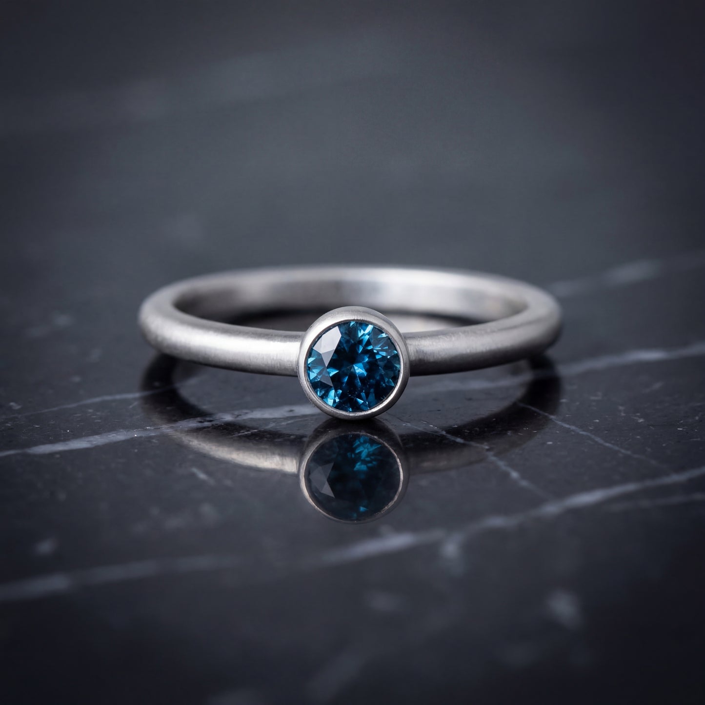 Peridot Solitaire Ring - Natural Stone - August Birthstone