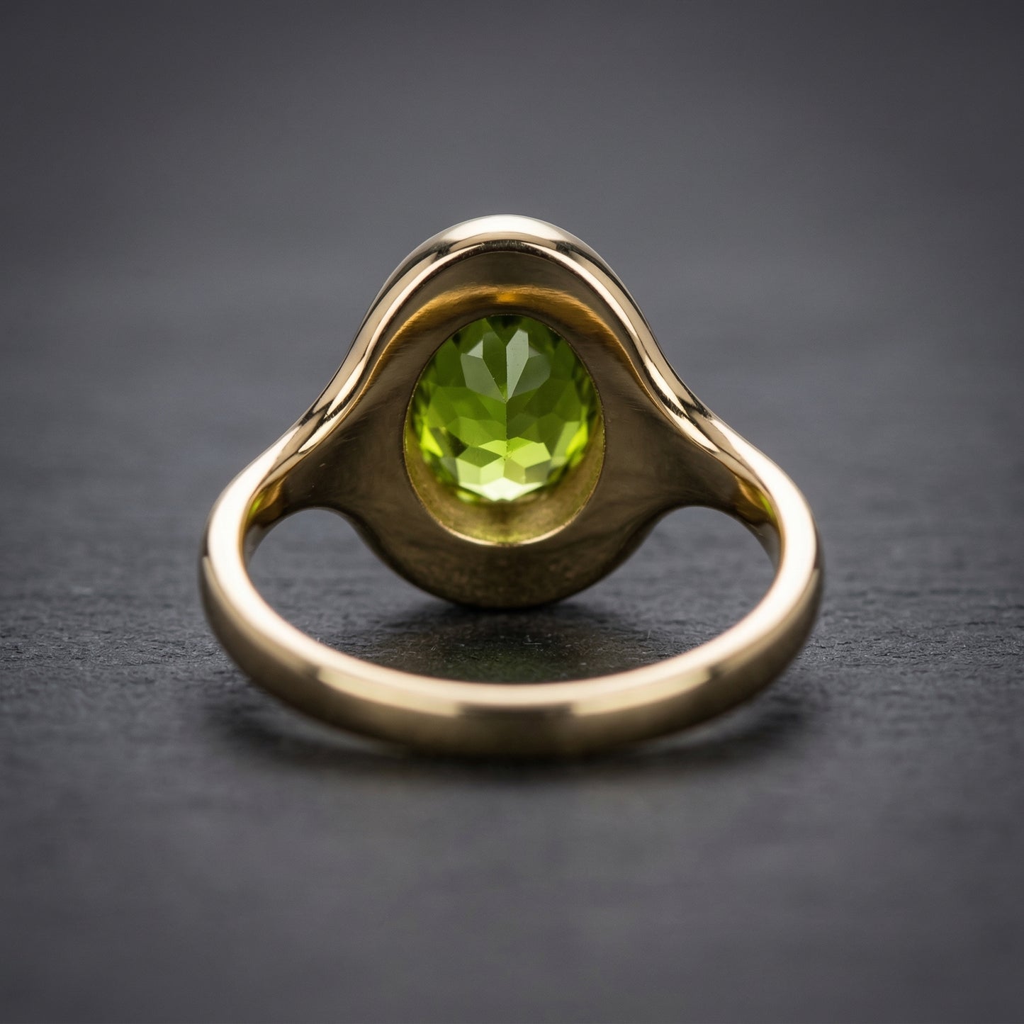 2.5ct Oval Peridot Signet Ring - Natural Stone - August Birthstone