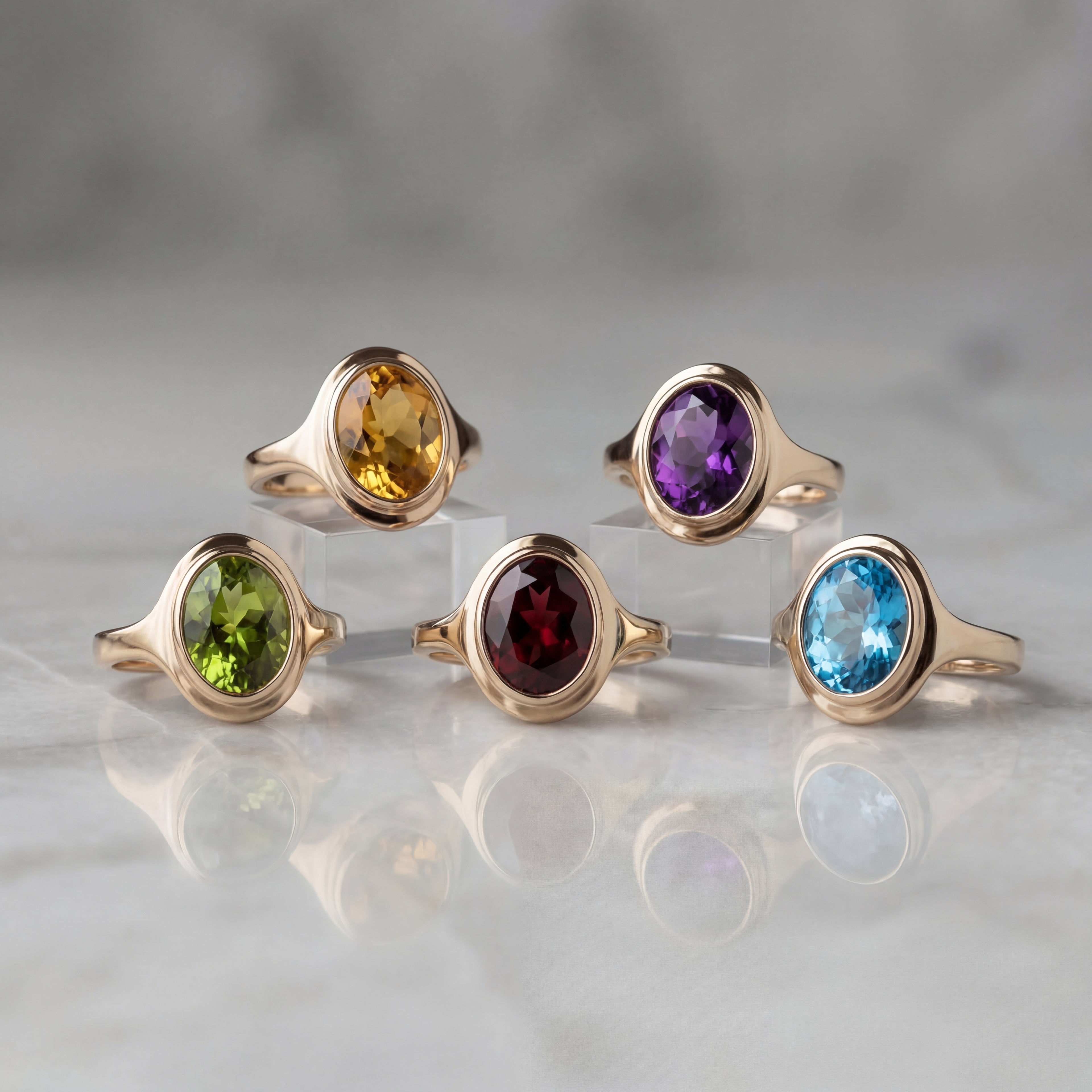2.5ct Oval Peridot Signet Ring - Natural Stone - August Birthstone