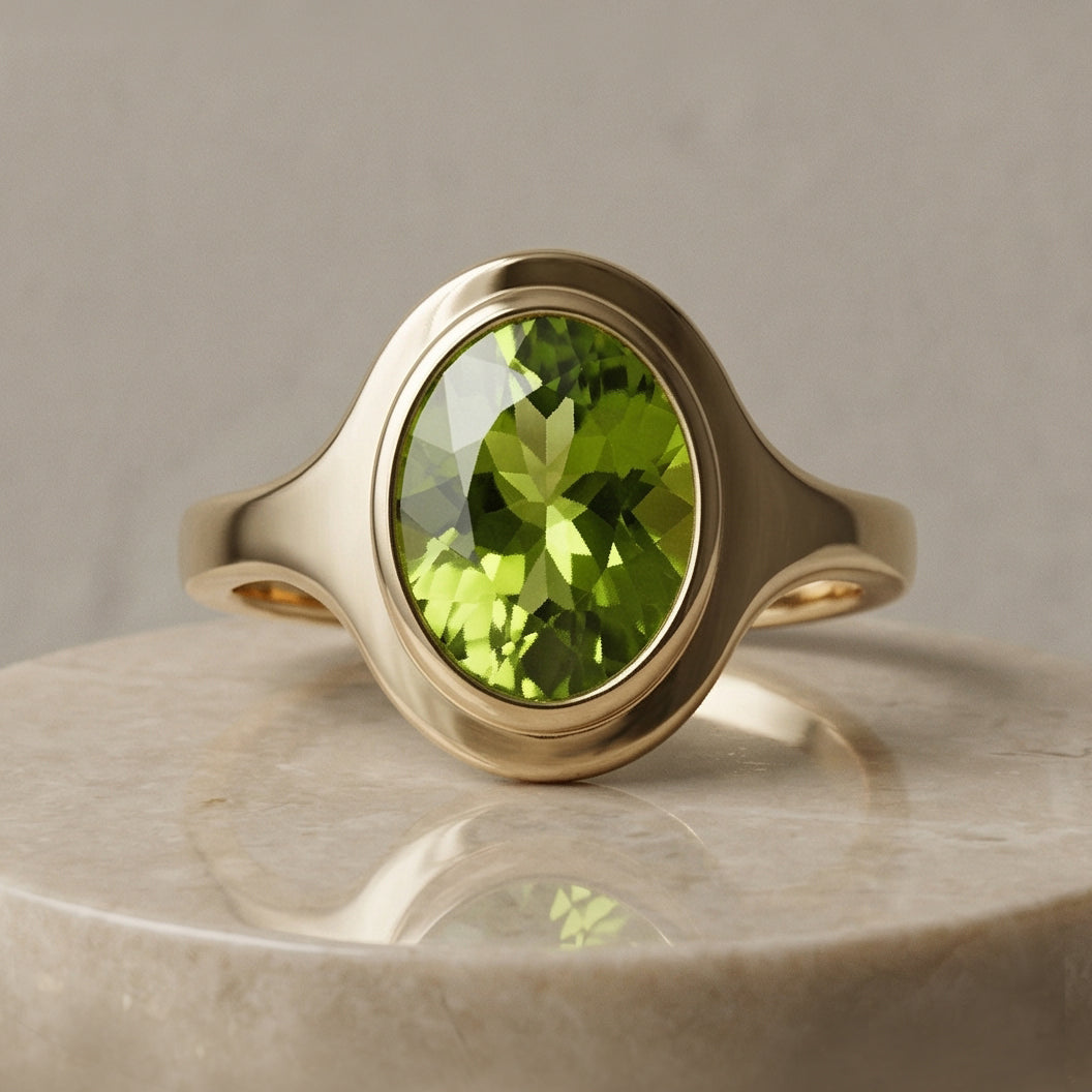 2.5ct Oval Peridot Signet Ring - Natural Stone - August Birthstone