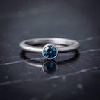 Peridot Solitaire Ring - Natural Stone - August Birthstone