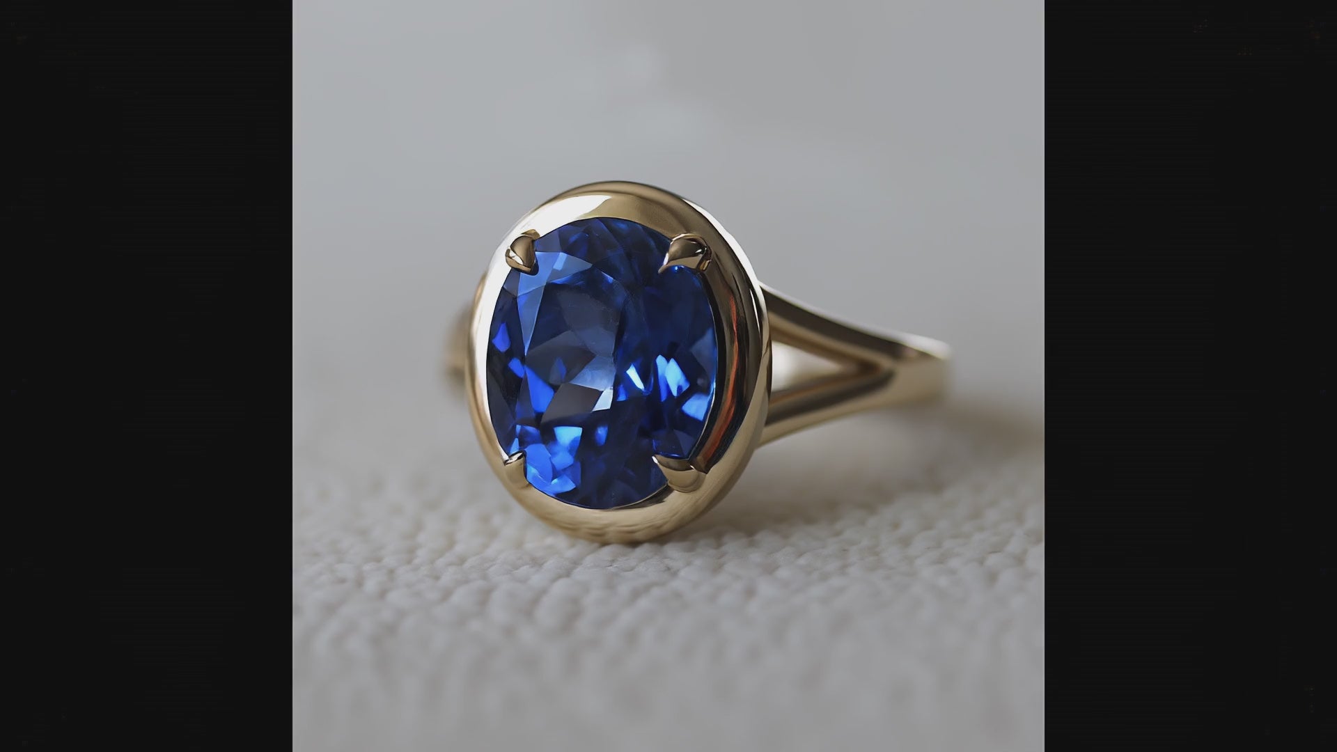 5ct Oval Sapphire Ring - September Birthstone - Lab-Grown Stone
